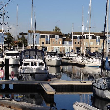 Vakantiewoning Direct Aan Het Veerse Meer Kortgene Exteriör bild